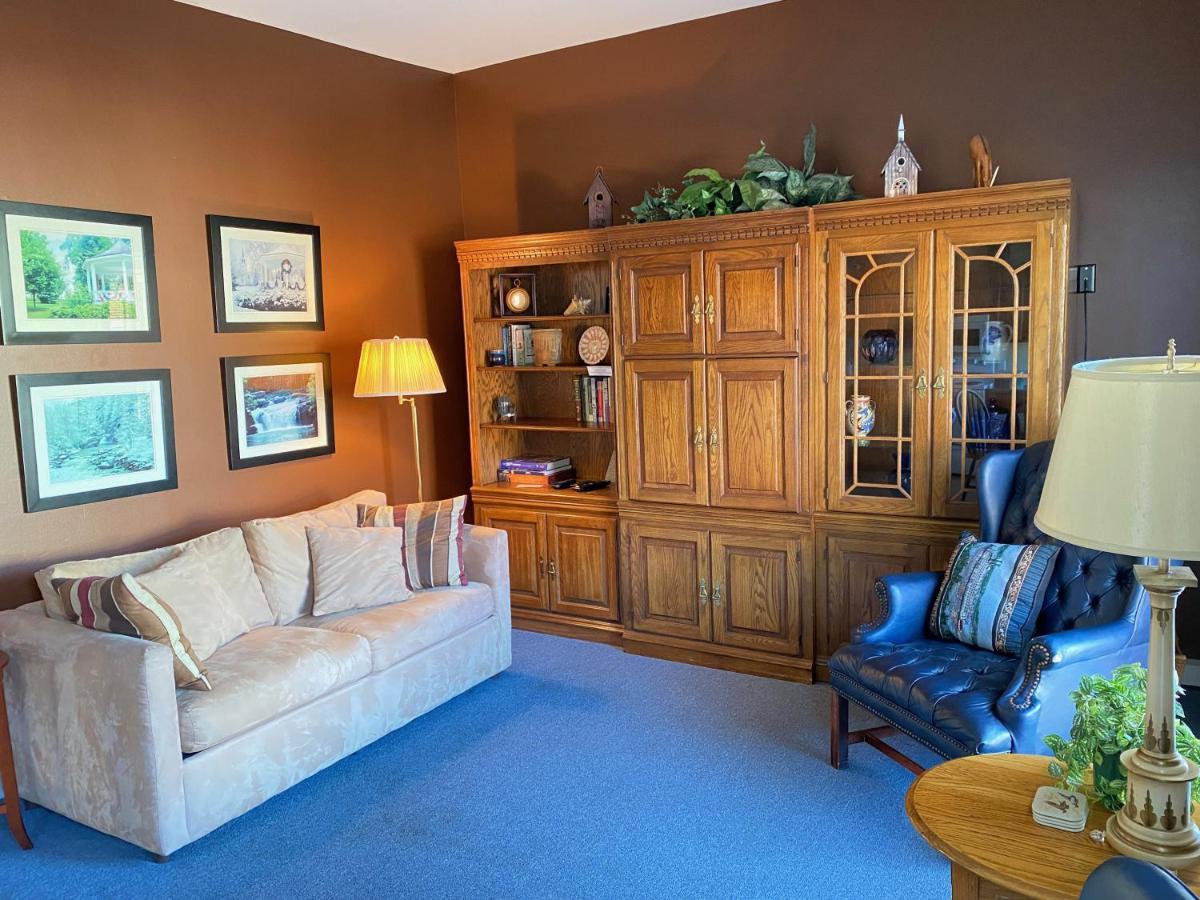 Bristol Suites Kültér fotó